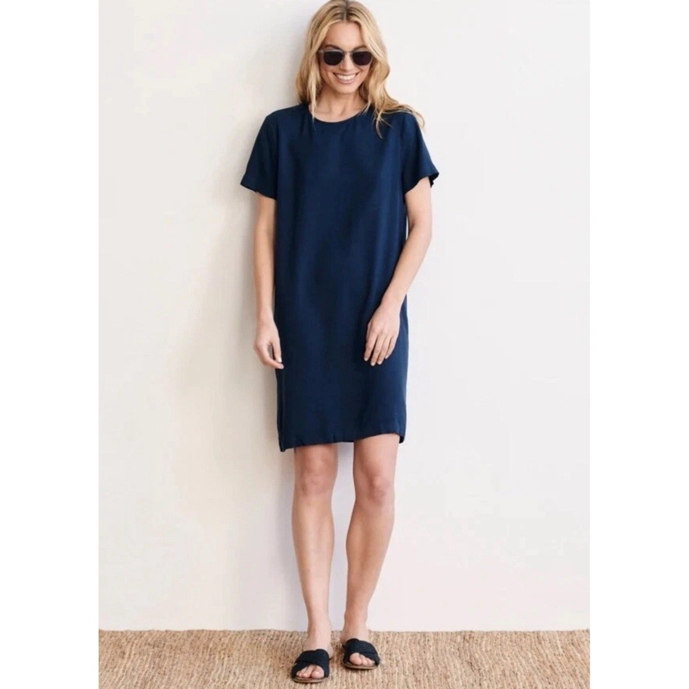 Jenni Kayne Navy Short Sleeve Mini Dress